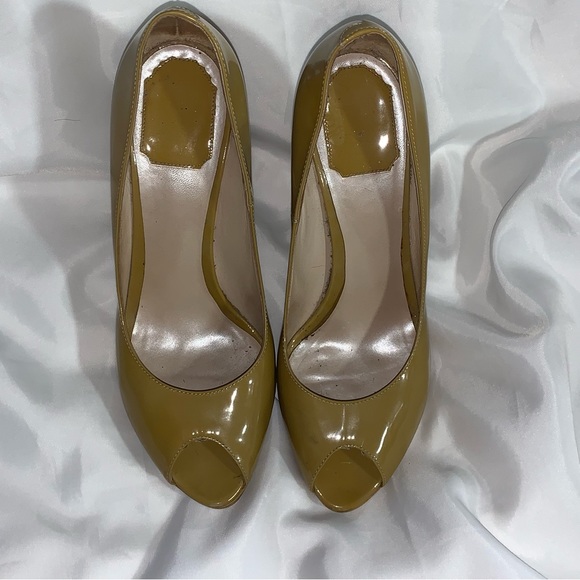 DIOR size 39 mustard yellow patent leather PEEP TOE platform STILLETO pumps - Picture 8 of 15